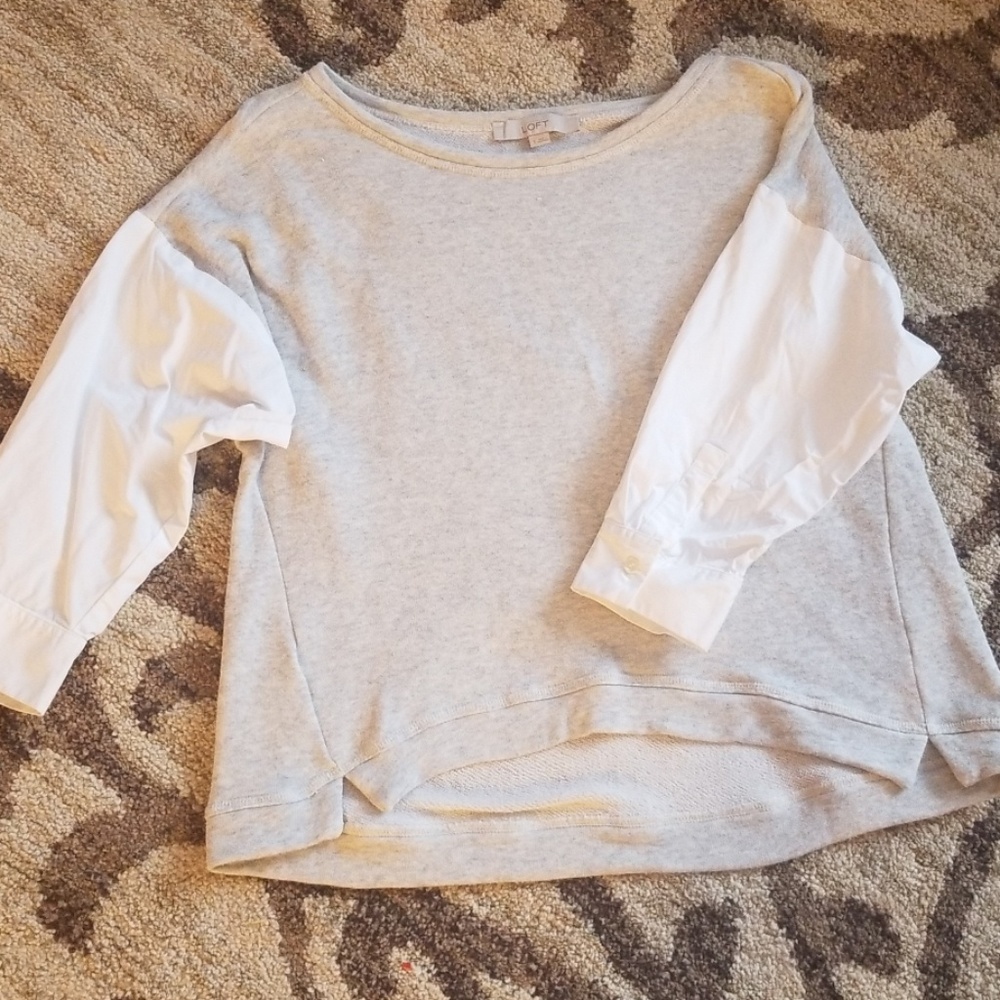 ✨5 for $25✨ Loft Sweater
